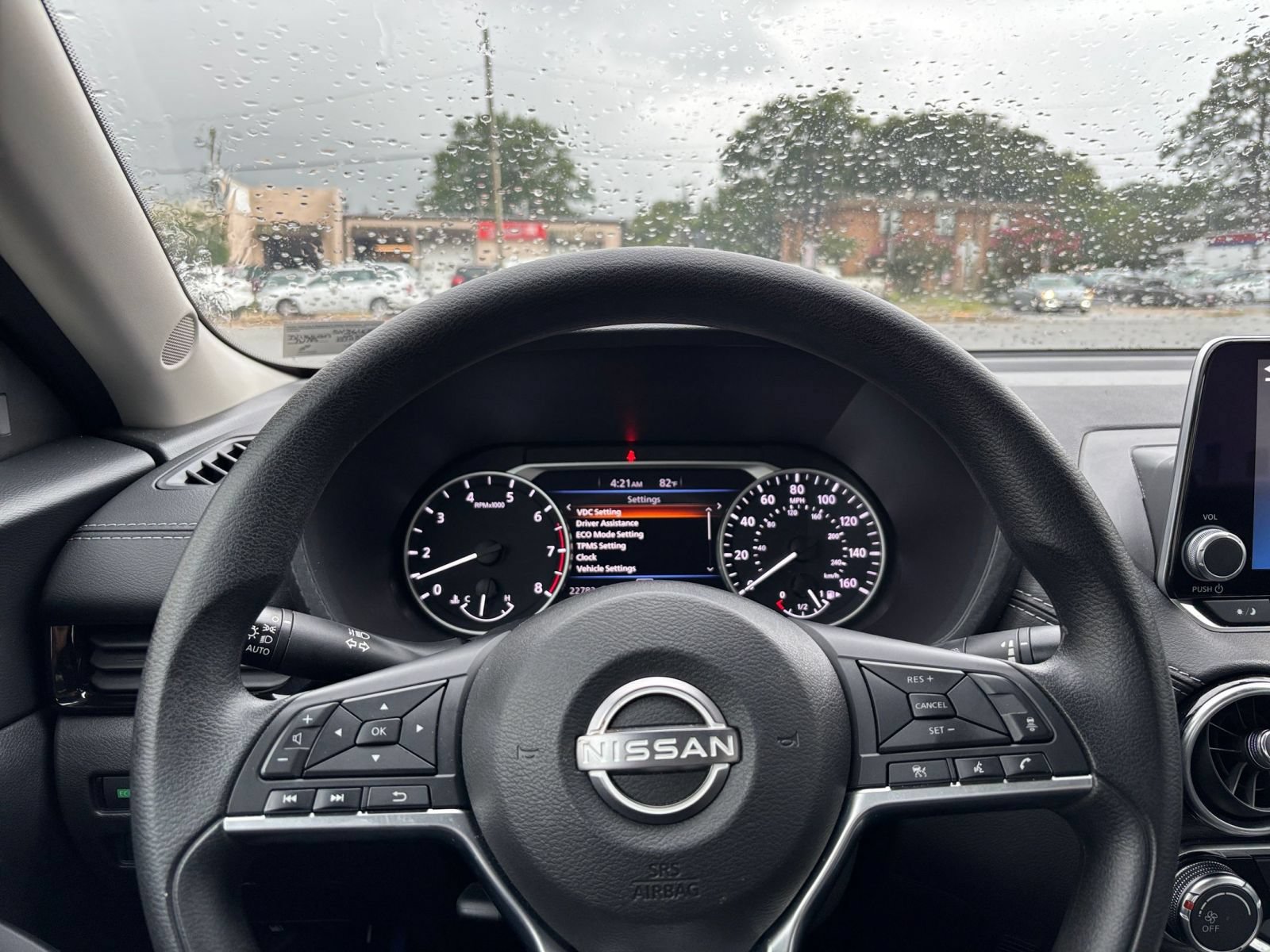 Used 2025 Nissan Sentra SV FWD image 27