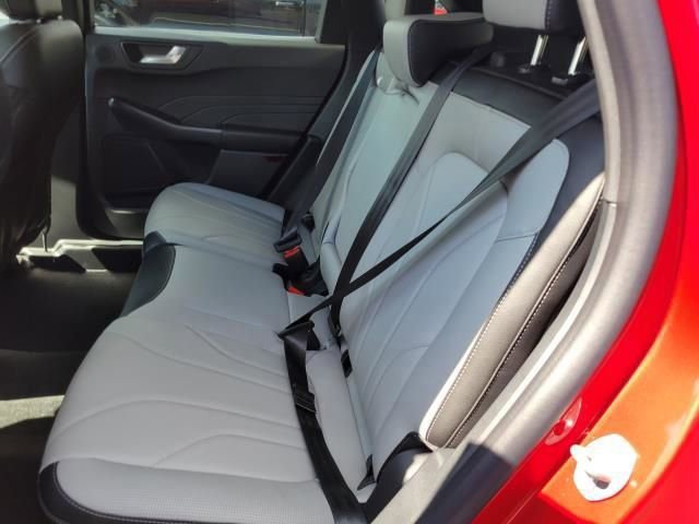 New 2026 Ford Escape SE w/ PHEV Premium Package image 13