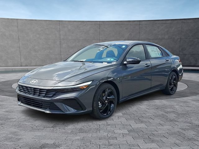New 2026 Hyundai Elantra SEL Sport FWD video 3