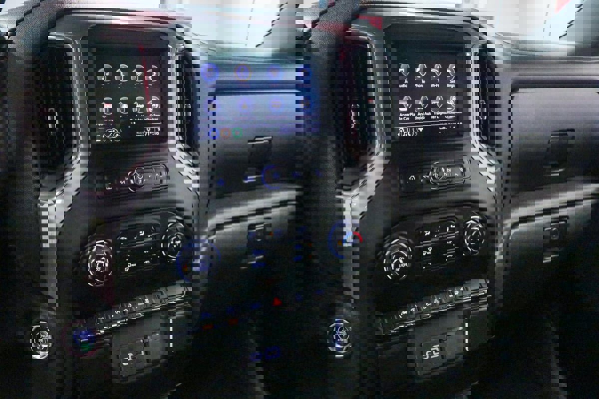 Used 2023 Chevrolet Silverado 1500 Custom w/ LPO, Dark Essentials Package image 16