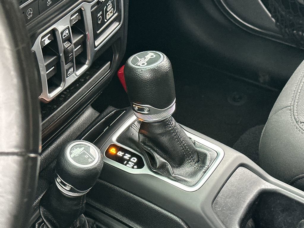 Used 2018 Jeep Wrangler Unlimited Sport S image 19