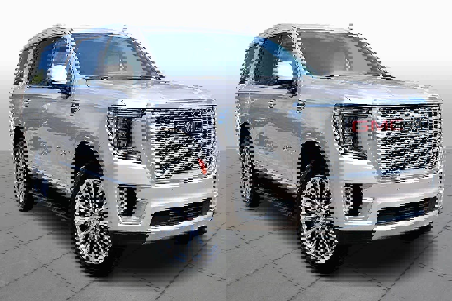 Used 2024 GMC Yukon Denali w/ Advanced Technology Package image 3