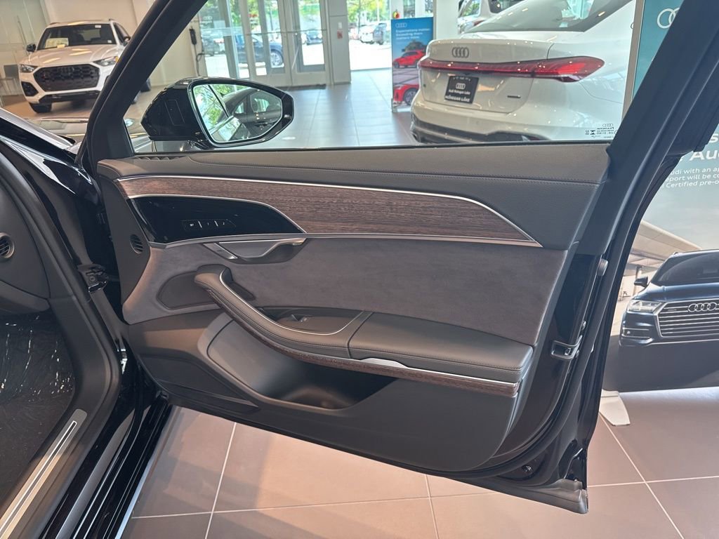 New 2025 Audi A8 L 3.0T image 21