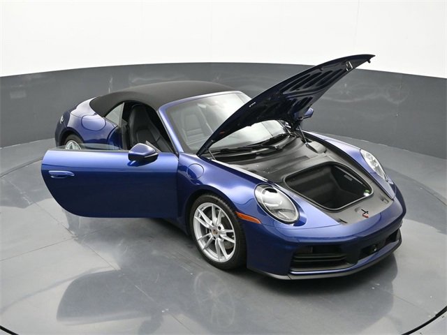 Used 2025 Porsche 911 Carrera image 24