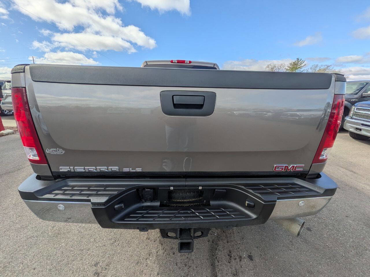 Used 2013 GMC Sierra 2500 SLE w/ Convenience Package image 5