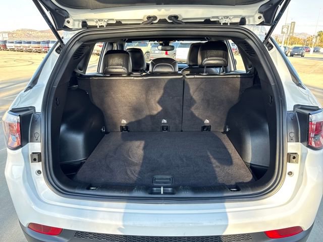 Used 2024 Jeep Compass Latitude image 24