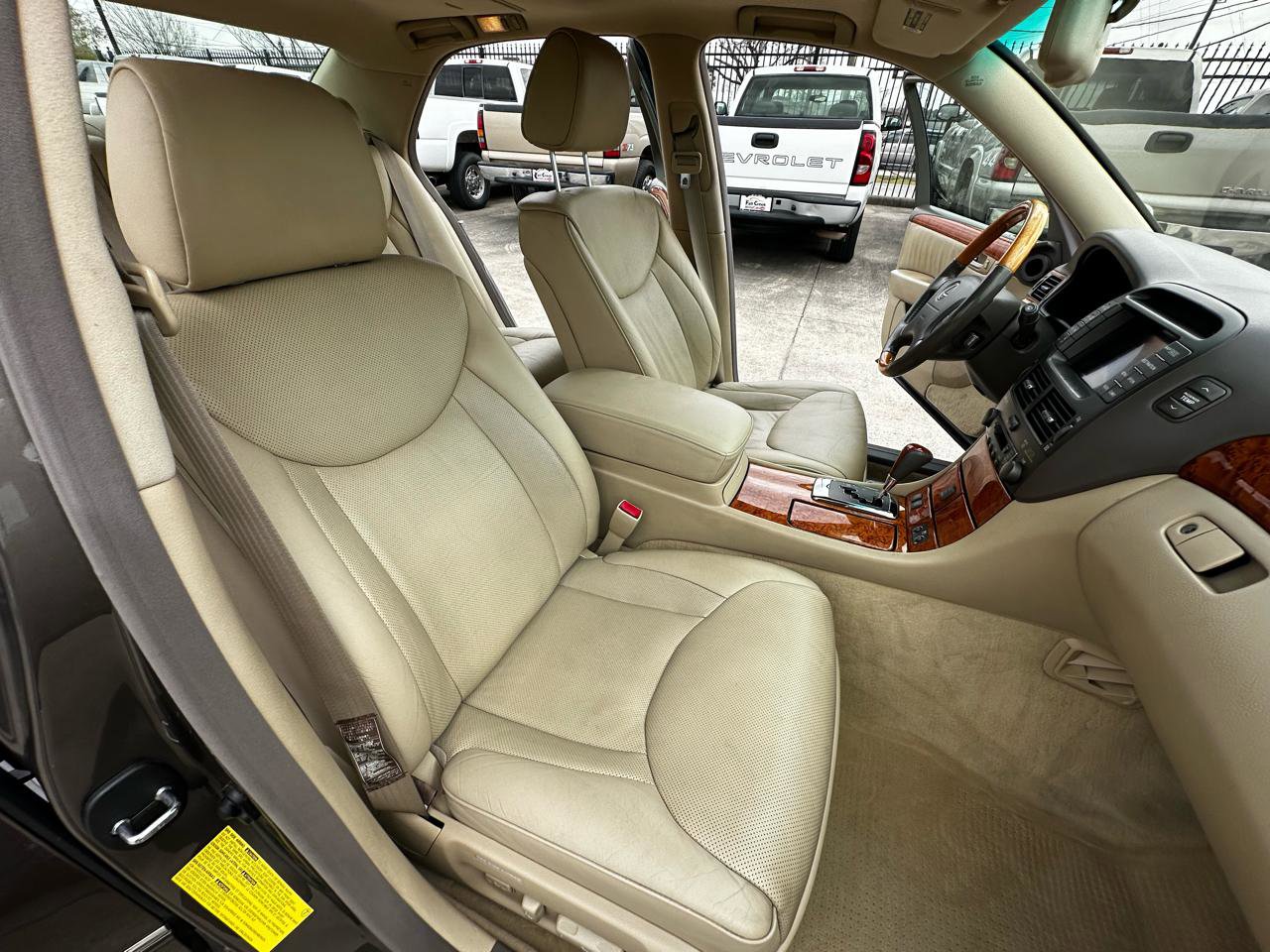 Used 2005 Lexus LS 430 image 59