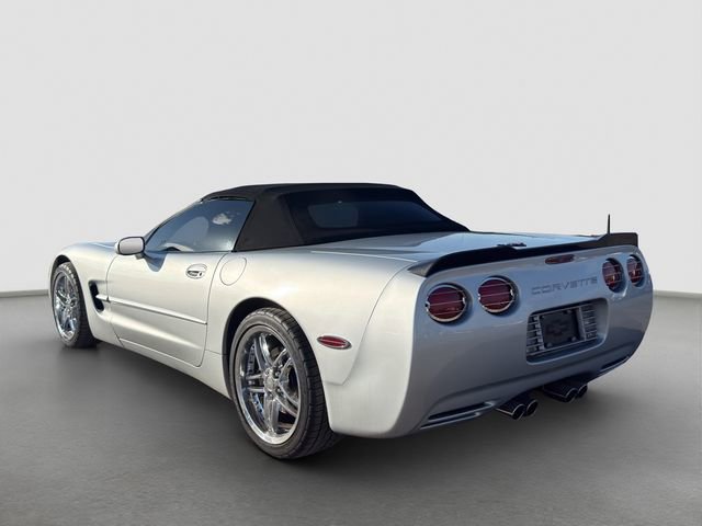 Used 2000 Chevrolet Corvette Convertible image 4