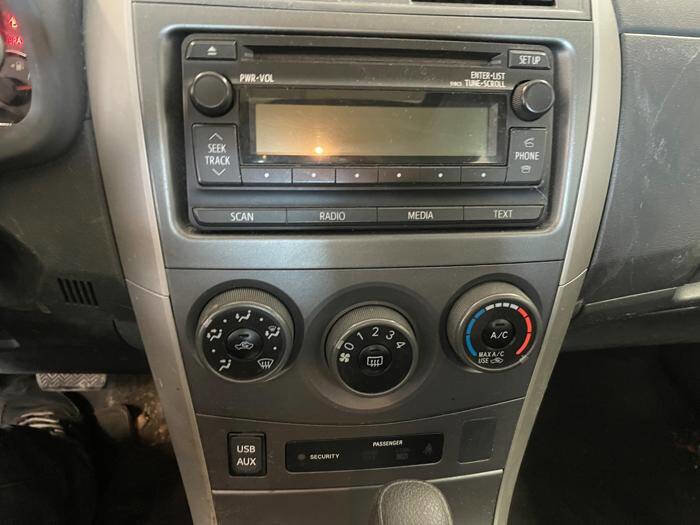 Used 2012 Toyota Corolla S image 35