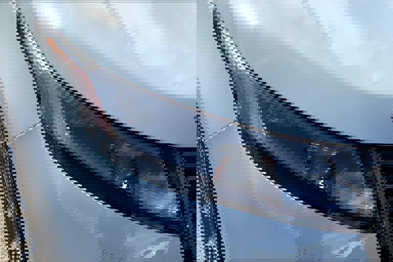 Used 2025 Land Rover Range Rover Velar Dynamic SE image 13