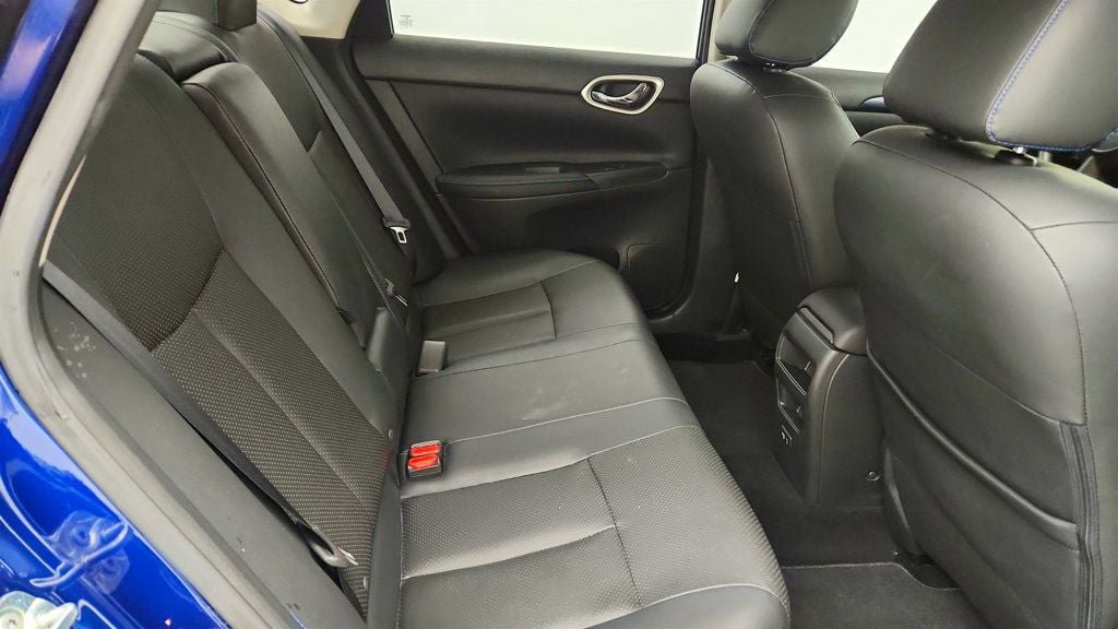 Used 2019 Nissan Sentra SR w/ Premium Package (SR) FWD image 23
