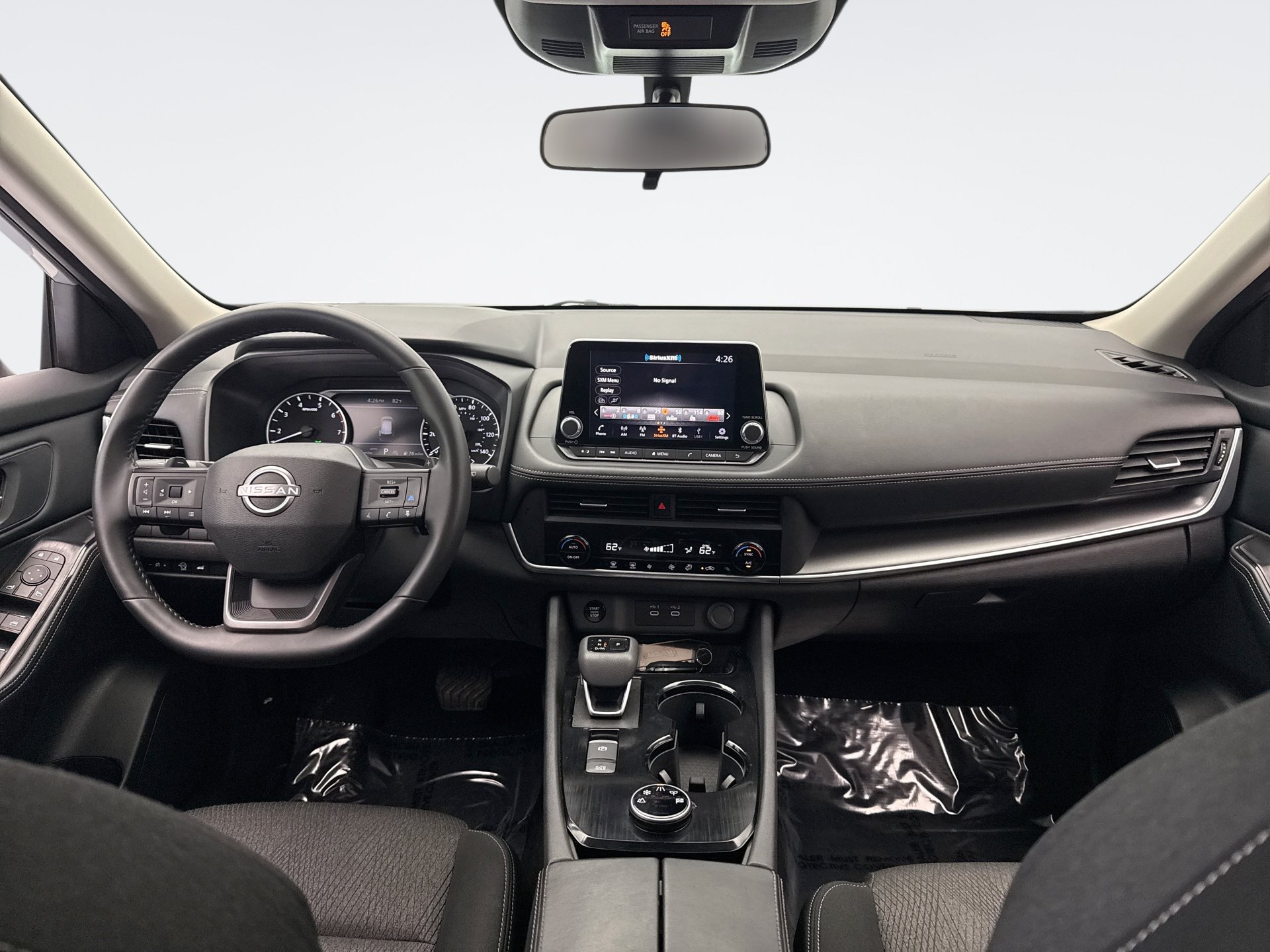 Used 2025 Nissan Rogue SV AWD/4WD image 14