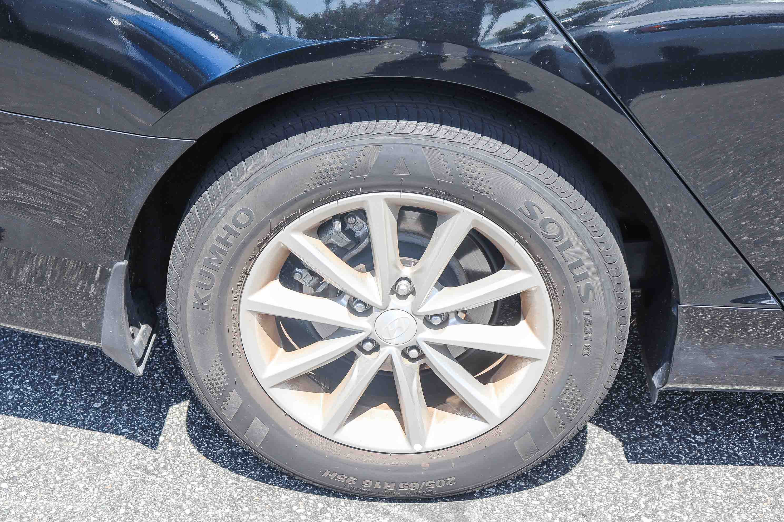 Used 2019 Hyundai Sonata SE w/ Cargo Package FWD image 8