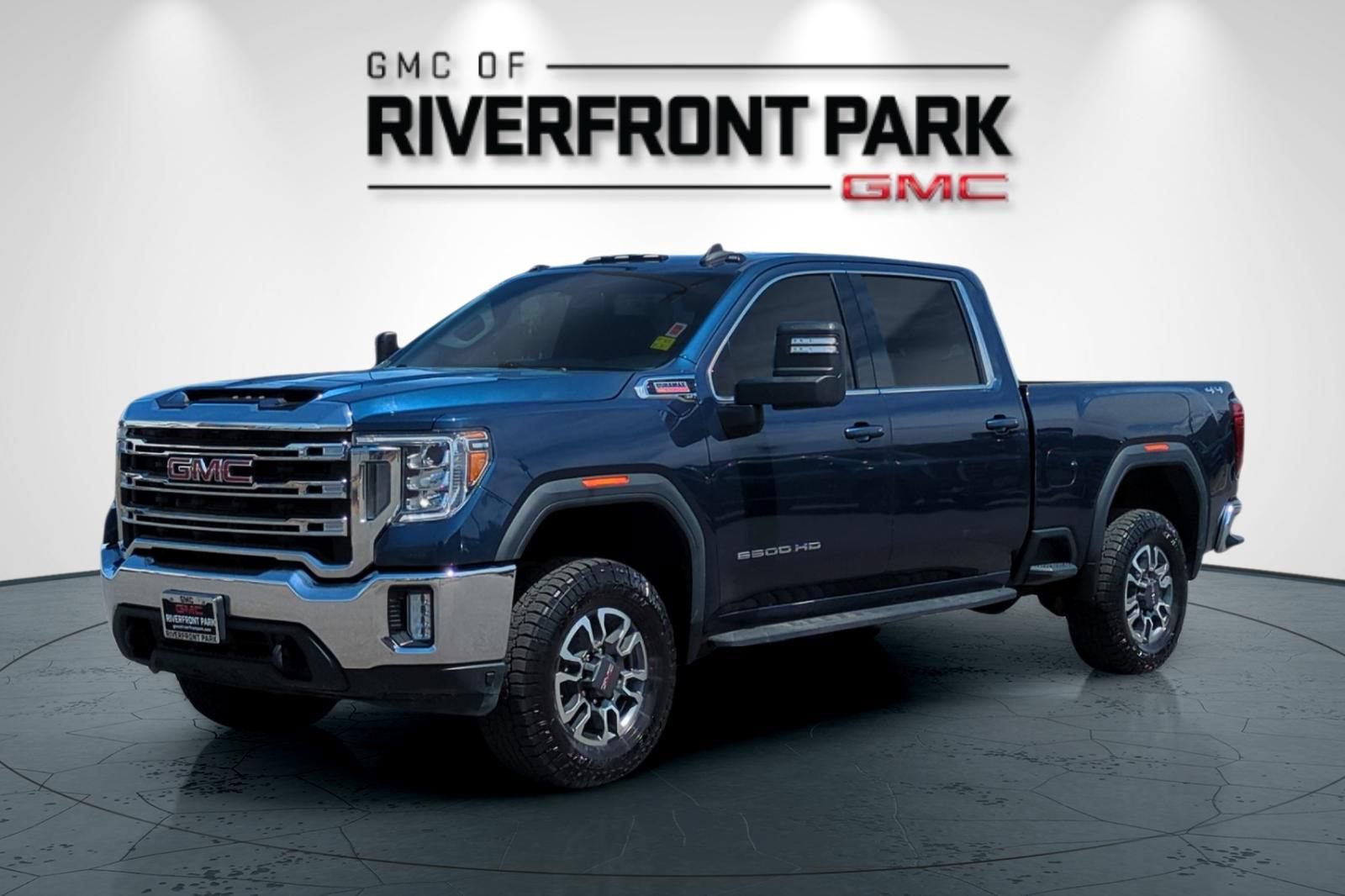 Used 2021 GMC Sierra 2500 SLE w/ SLE Value Package; AWD/4WD image 8