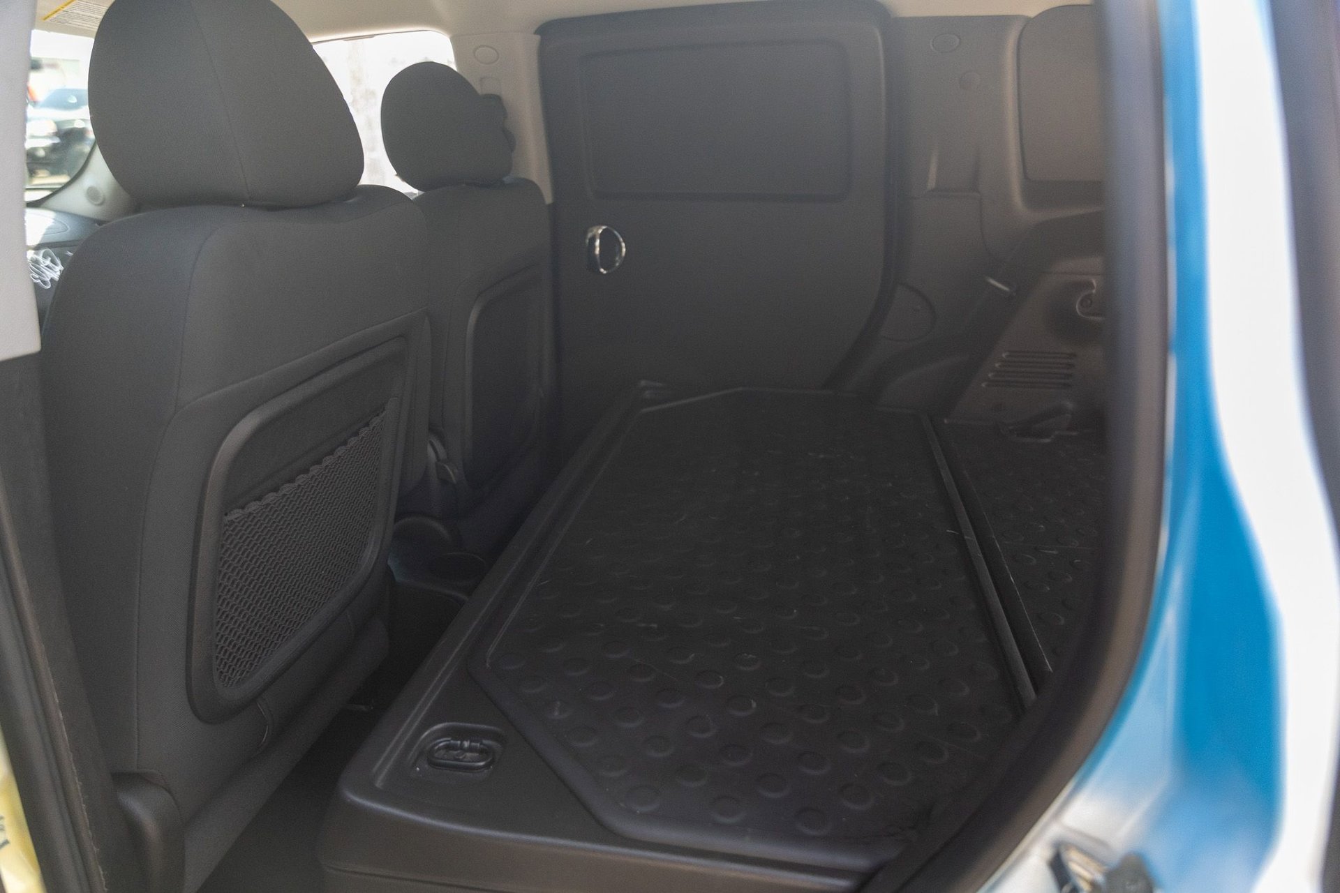 Used 2008 Chevrolet HHR LS image 28