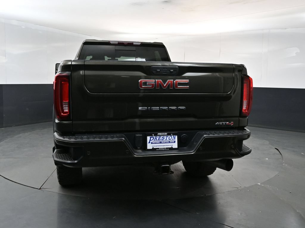 Used 2022 GMC Sierra 3500 AT4 w/ AT4 Preferred Package AWD/4WD image 4