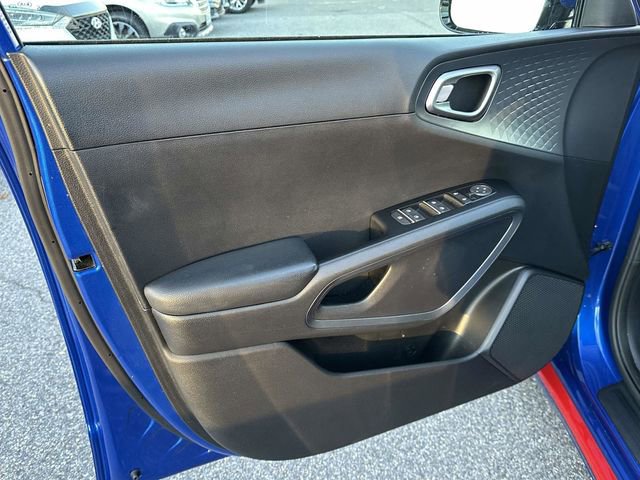 Used 2020 Kia Soul GT-Line w/ Option Group 015 image 16