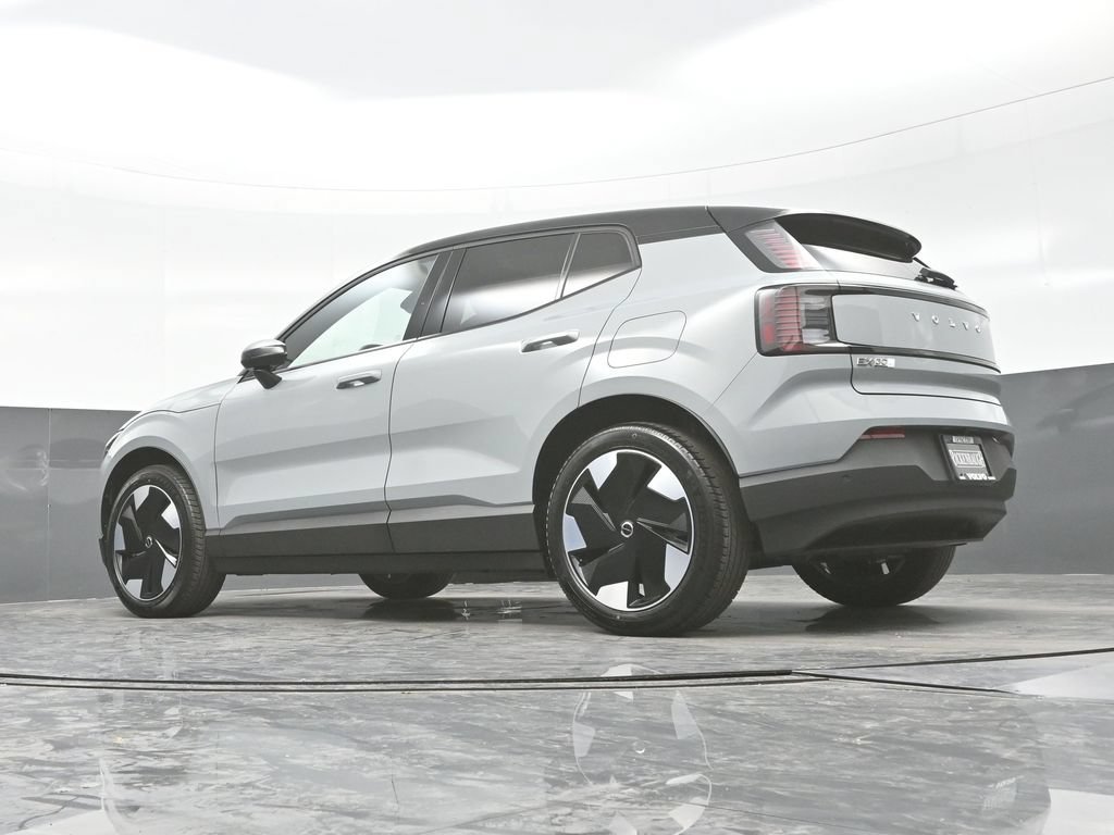New 2026 Volvo EX30 Plus w/ Climate Package AWD/4WD image 32