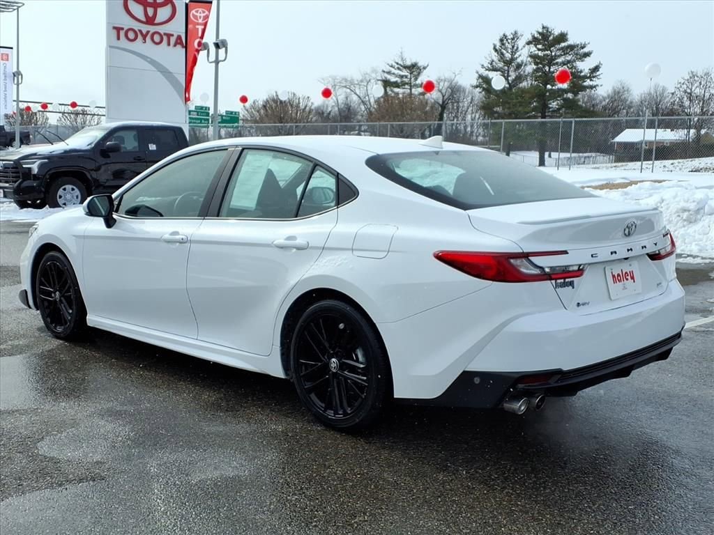 Certified 2025 Toyota Camry SE image 7