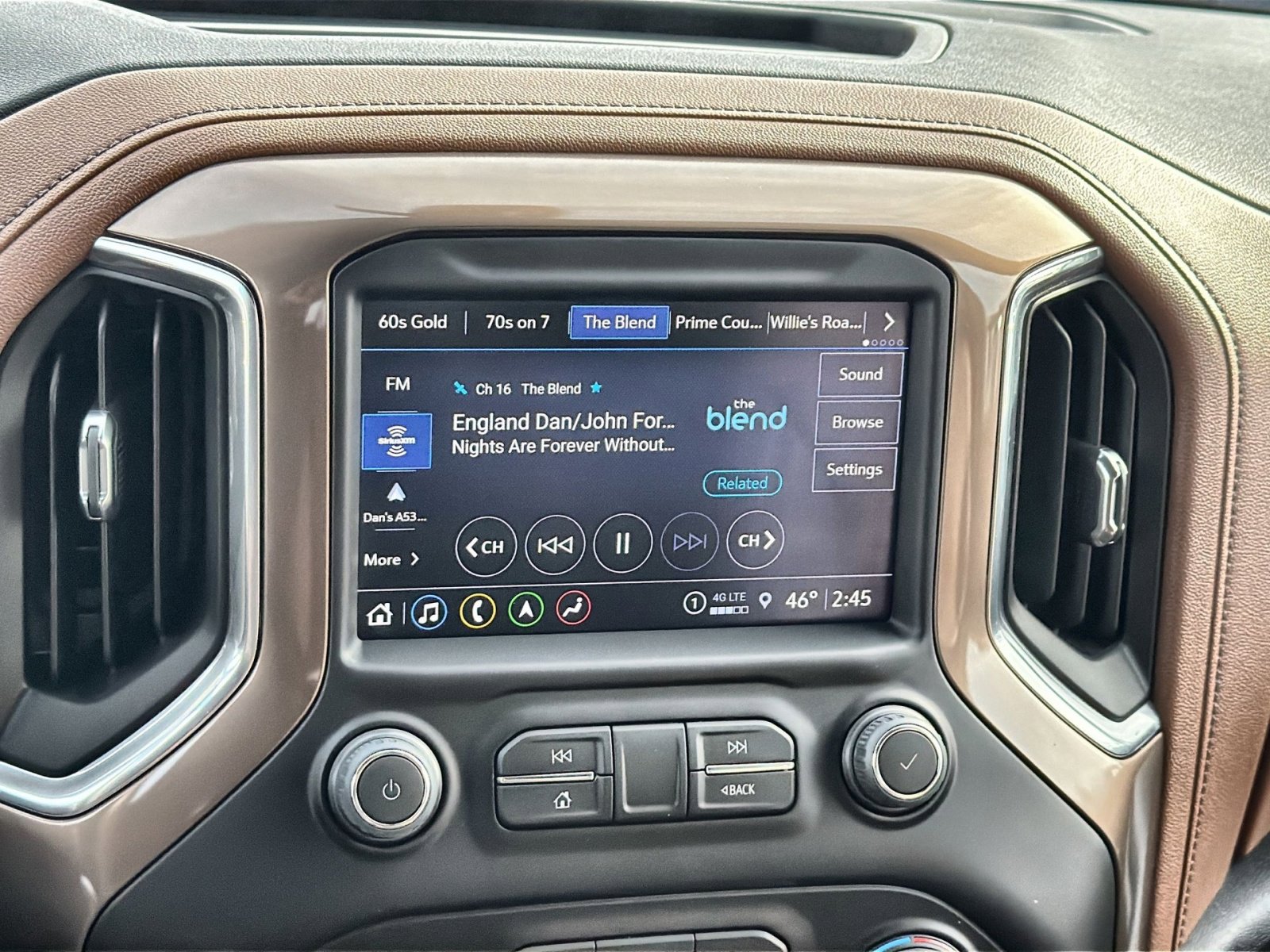 Used 2022 Chevrolet Silverado 2500 High Country image 18