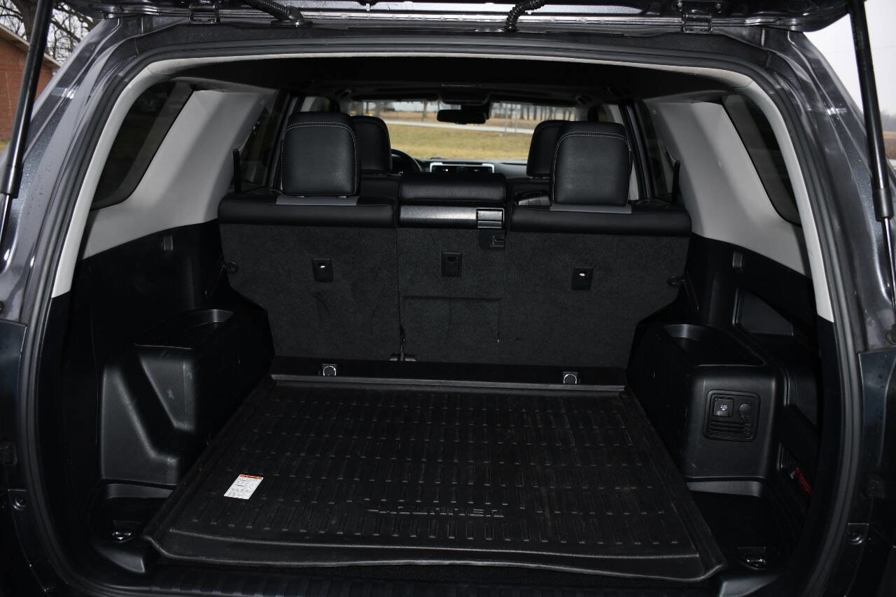 Used 2022 Toyota 4Runner SR5 Premium w/ Moonroof Package AWD/4WD image 20