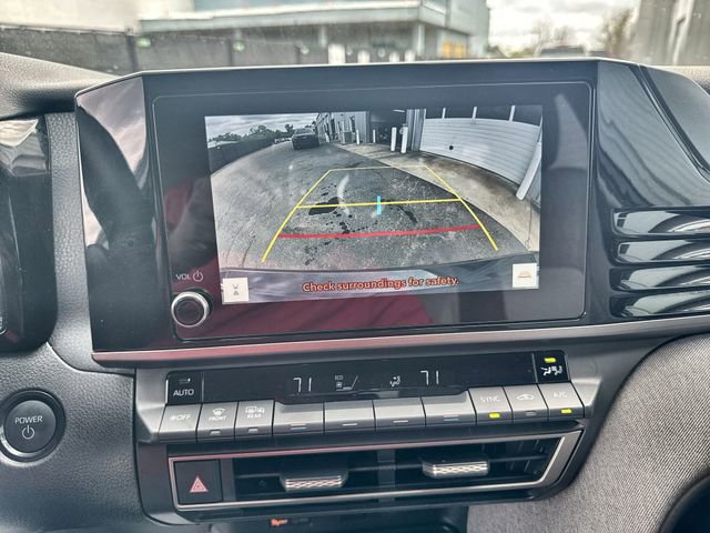 Used 2025 Toyota Camry LE FWD image 26