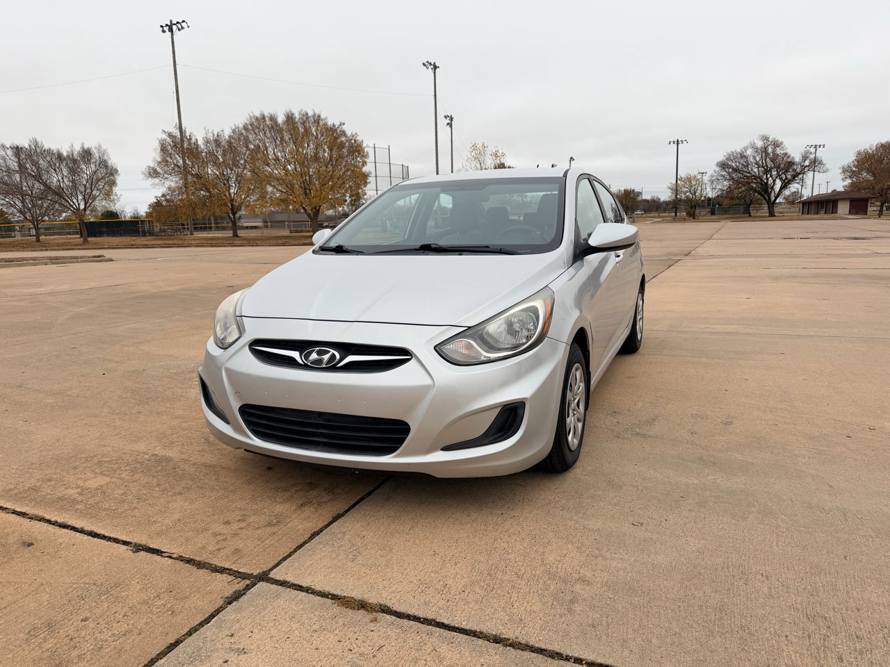 Used 2013 Hyundai Accent GLS image 4
