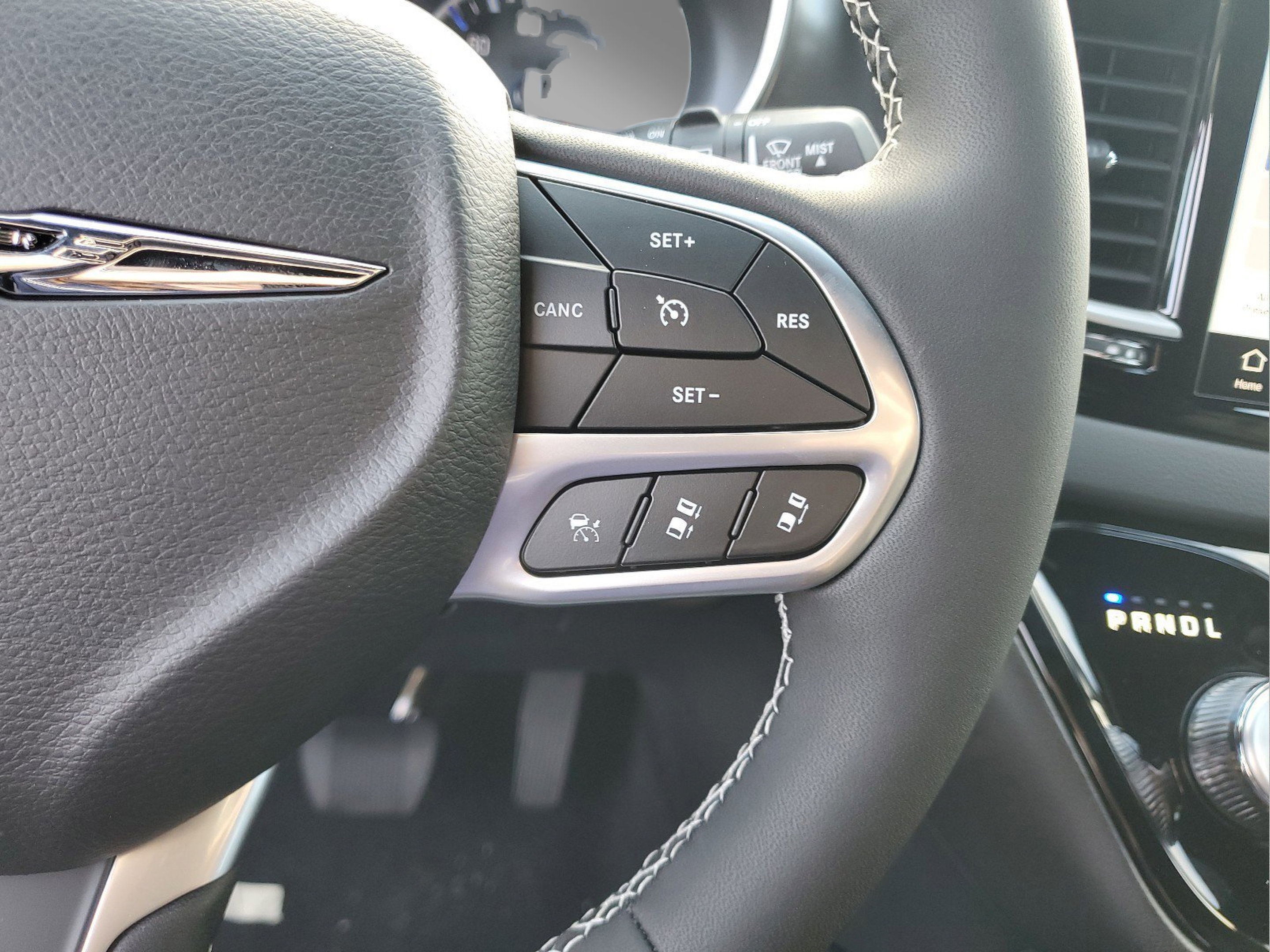 New 2026 Chrysler Voyager LX FWD image 25