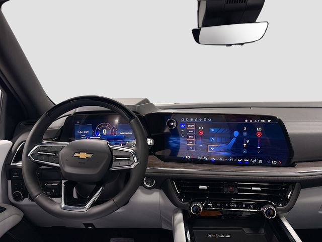 New 2025 Chevrolet Suburban Premier AWD/4WD image 27