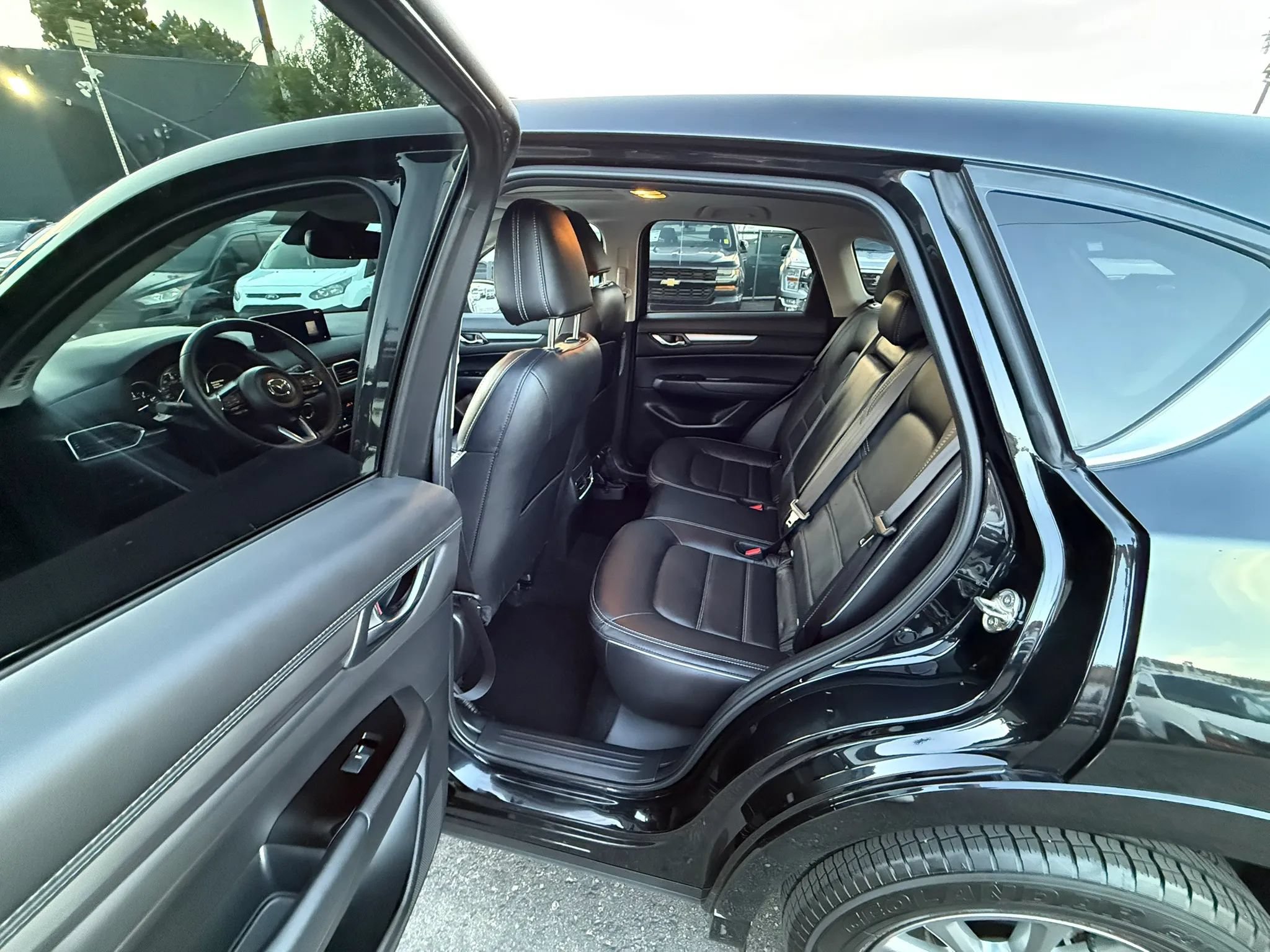 Used 2025 MAZDA CX-5 AWD 2.5 S w/ Preferred Package image 15