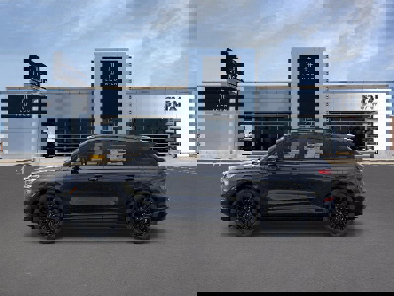 New 2026 Lincoln Corsair Premiere image 3