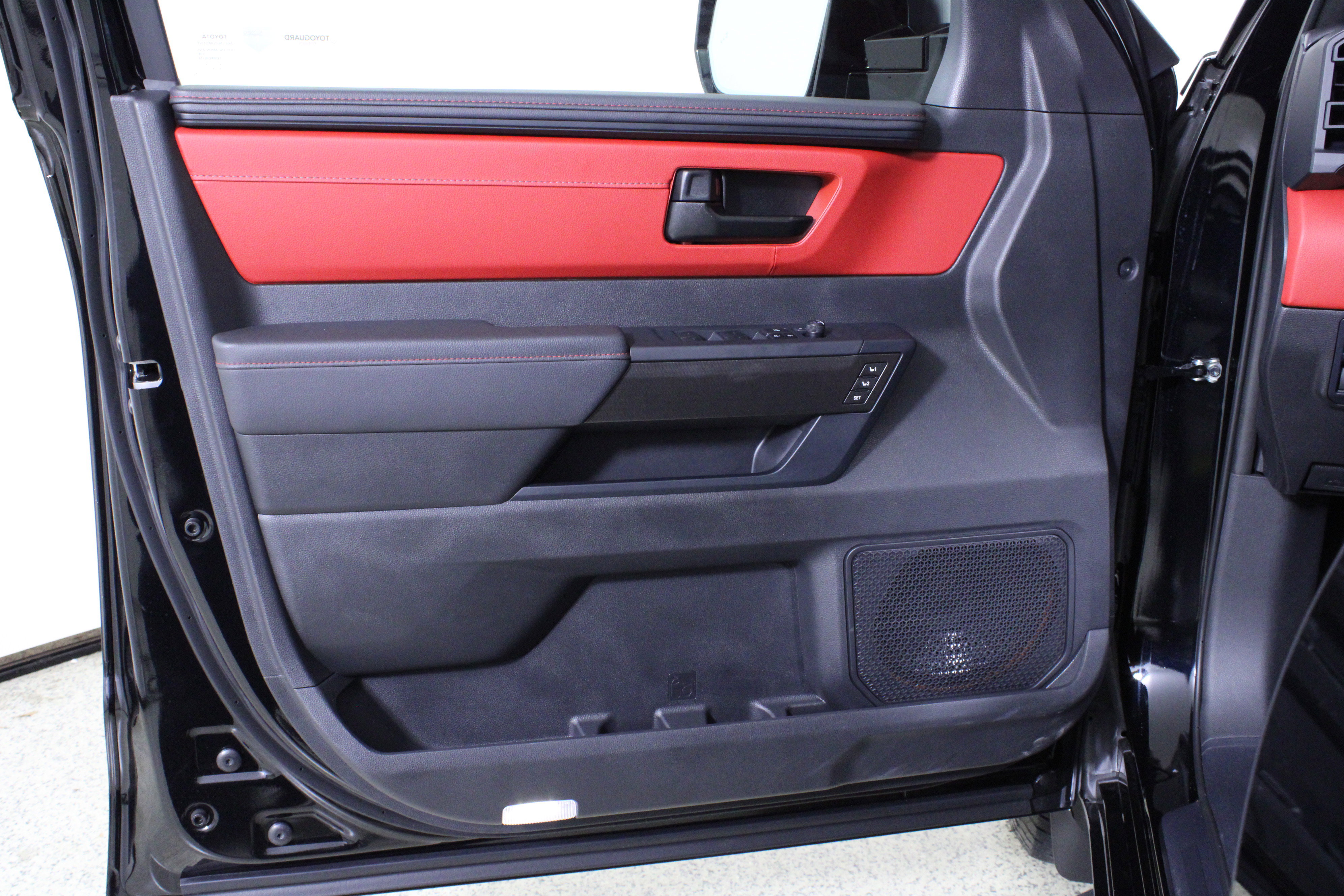 Used 2025 Toyota Sequoia TRD Pro image 26