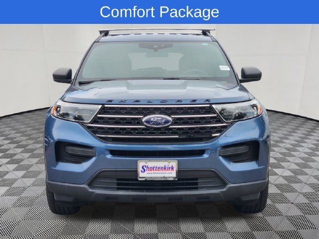 Used 2020 Ford Explorer XLT w/ Comfort Package AWD/4WD image 2