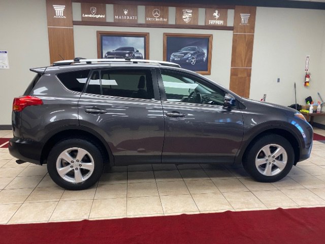 Used 2014 Toyota RAV4 XLE image 6