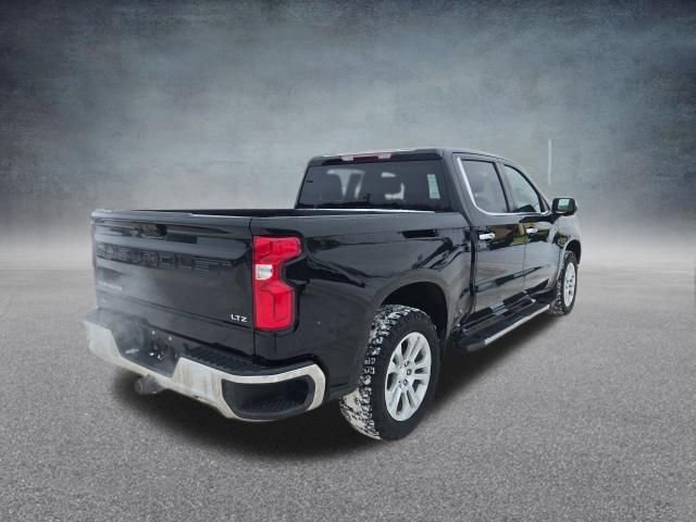 Used 2022 Chevrolet Silverado 1500 LTZ AWD/4WD image 9