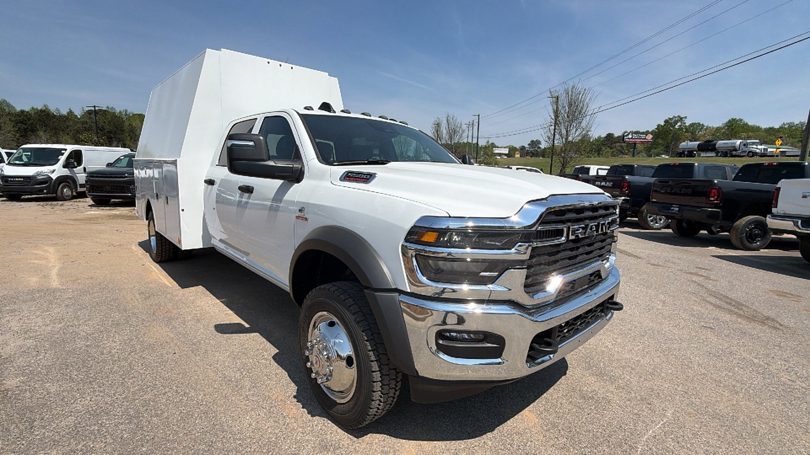 New 2026 RAM 5500 Tradesman w/ Chrome Appearance Group AWD/4WD image 5