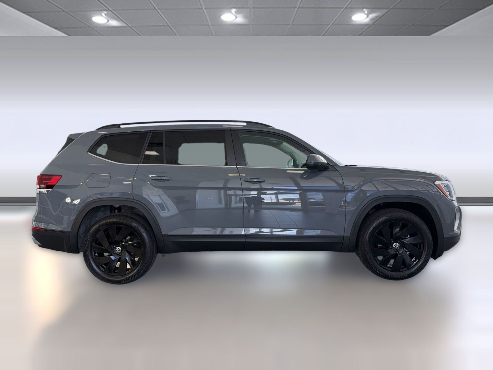 New 2026 Volkswagen Atlas SE FWD image 8