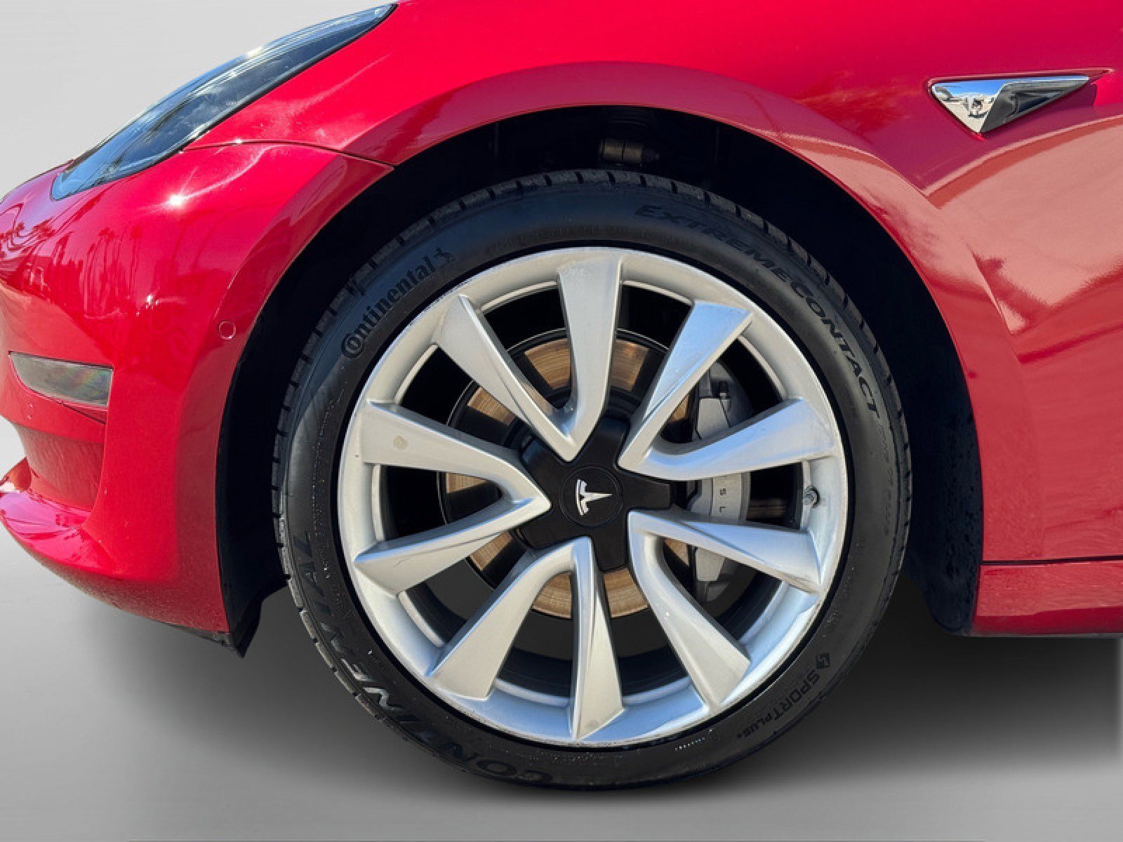 Used 2018 Tesla Model 3 Long Range image 10