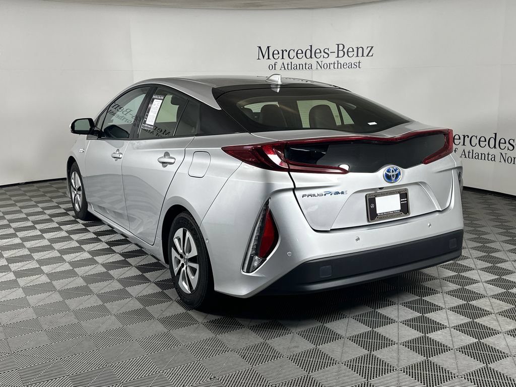 Used 2017 Toyota Prius Prime Advanced FWD image 5