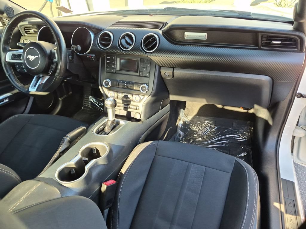 Used 2021 Ford Mustang Coupe RWD image 18