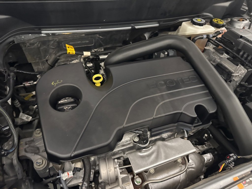 Used 2023 Chevrolet Equinox LT image 56