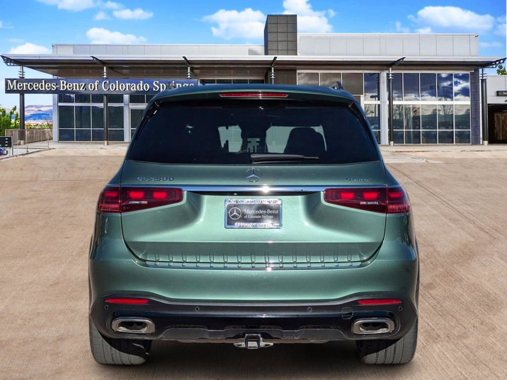 Used 2025 Mercedes-Benz GLS 580 4MATIC image 6