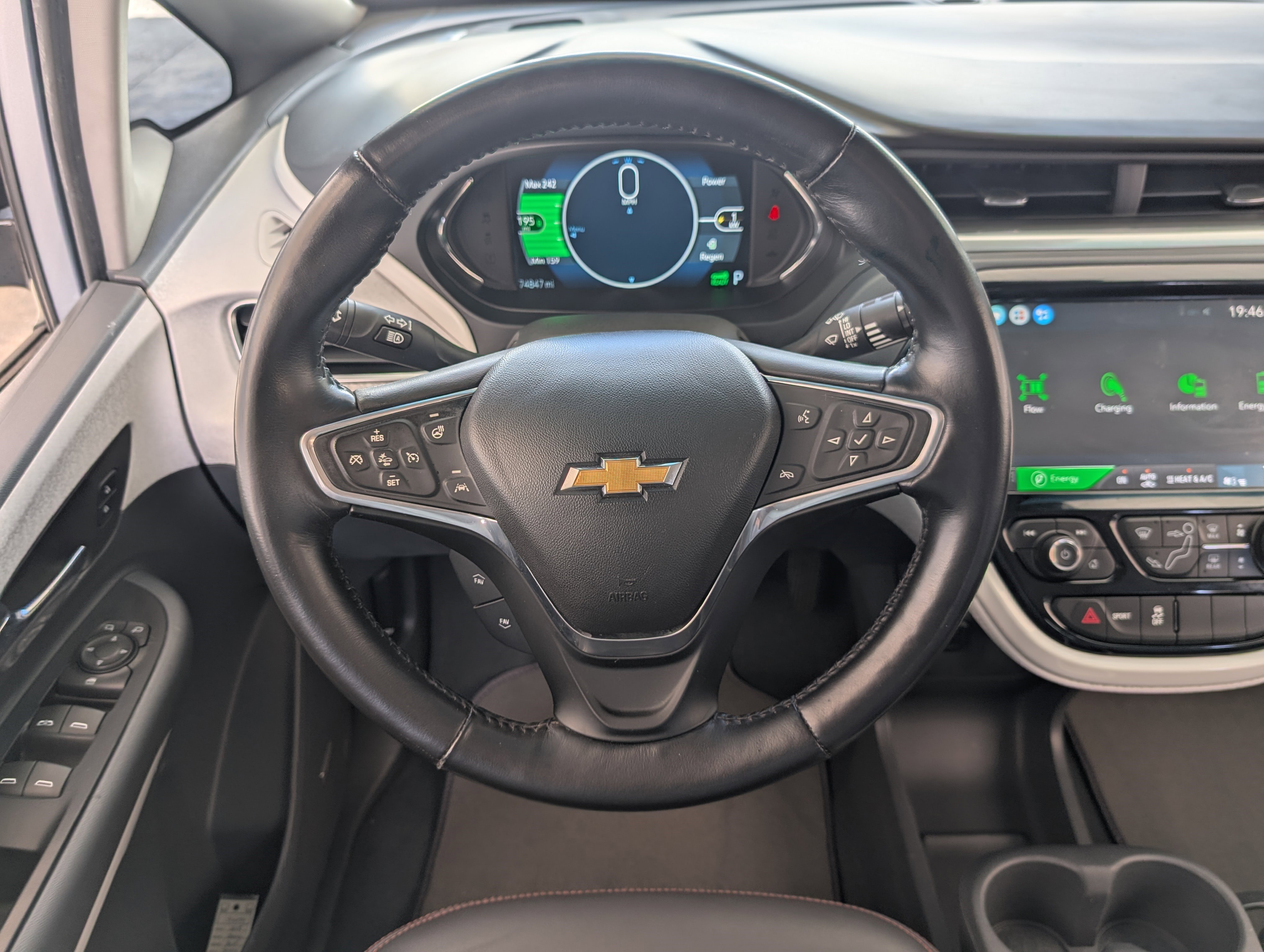 Used 2017 Chevrolet Bolt Premier w/ Driver Confidence II Package image 23