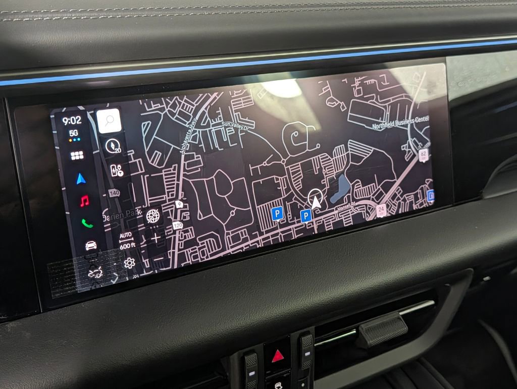 New 2026 Porsche Macan 4 Electric image 31