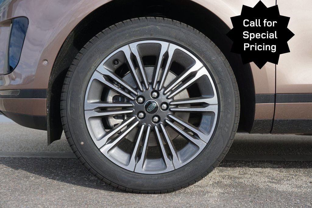 New 2025 Land Rover Range Rover Evoque S image 31