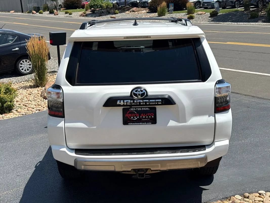 Used 2019 Toyota 4Runner TRD Off-Road AWD/4WD image 47