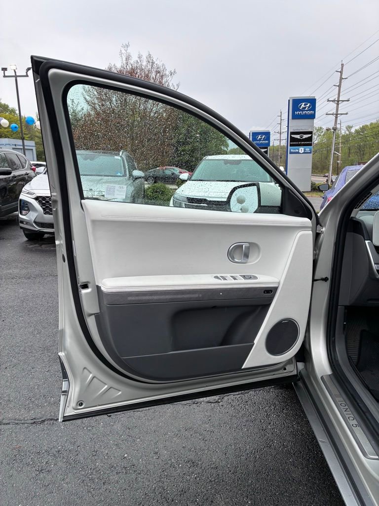 Used 2024 Hyundai Ioniq 5 Limited AWD/4WD image 51