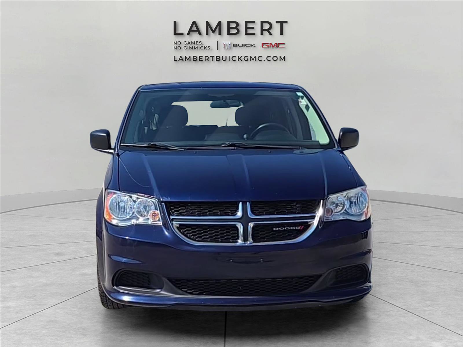 Used 2016 Dodge Grand Caravan SE w/ Quick Order Package 29E SE image 2