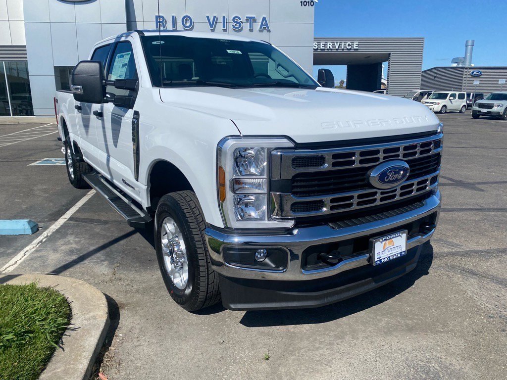 New 2025 Ford F250 XLT image 12