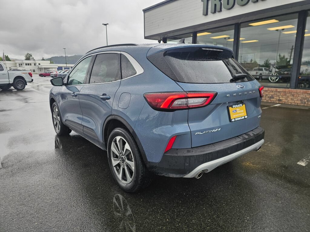 Certified 2025 Ford Escape Platinum AWD/4WD image 9